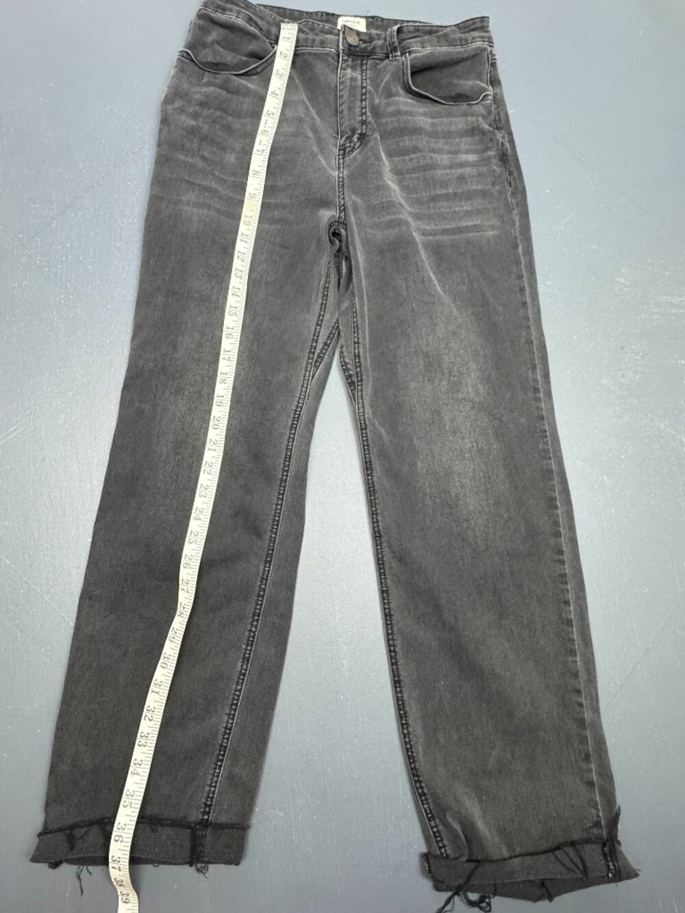 Ripton & Co Womens Size 29 Black Stretch Wide Leg Raw Hem Cargo Jeans High Rise - Picture 13 of 14
